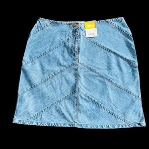 🥇FADED GLORY DENIM SKIRT🥇